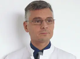 Dr. med. Leonhard Kühn